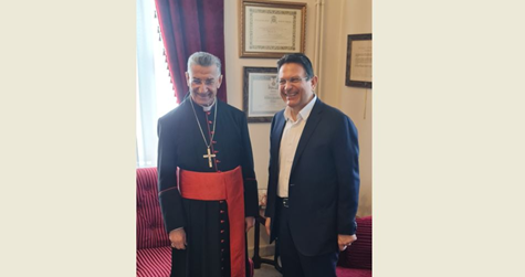 (*) الراعي يلتقي النائب الخازن