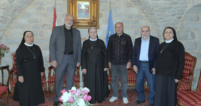 وفد من "الجماعة الإسلامية" في الجبل زار ديري المخلص وراهبات سيدة البشارة