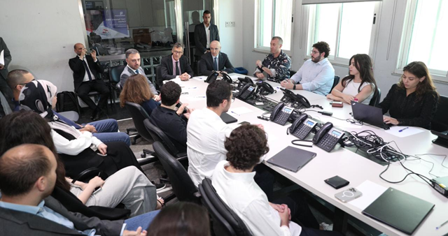 وزير الداخلية استقبل سفيرهولندا وتفقدا غرفة العمليات الخاصة بالانتخابات : أنتم مستقبل البلد ونعقد عليكم الآمال في صناعة التغيير الإيجابي