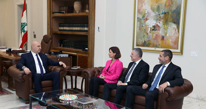 الرئيس عون استقبل وفد تكتل "لبنان القوي" والقس قصاب واللواء لاوندوس ورؤساء الأركان السابقين في الجيش: المرحلة دقيقة وحساسة وتتطلب وعيا وطنيا جامعا