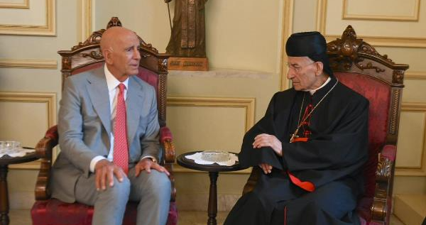 (*) براك من بكركي: الاستقرار أساسي وإلا فلن يأتي أحد لمساعدتكم والمطلوب قرار من الحكومة بحصرية السلاح ووقف الاعتداءات